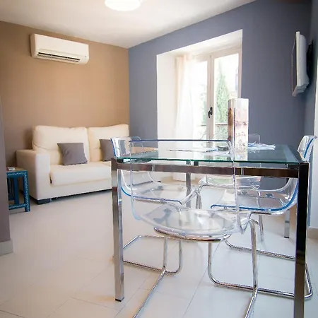 Apartment Holidays 2 Catedral